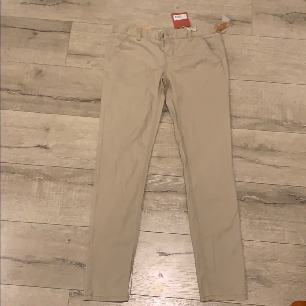 Slim fit skinny kaki pants